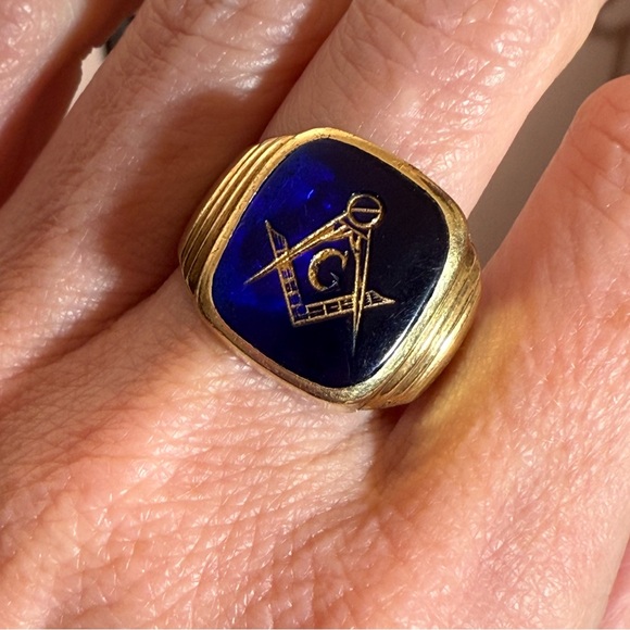 Vintage 1940’ Art deco Gold Fill cobalt Blue Glass Mason Signet Ring - Picture 11 of 16